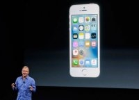  Apple  iPhone SE 
