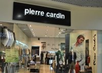  Pierre Cardin      