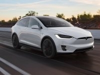   Tesla Model X    