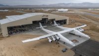  Stratolaunch,     ,    