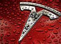 Moody’s снизило кредитный рейтинг Tesla 